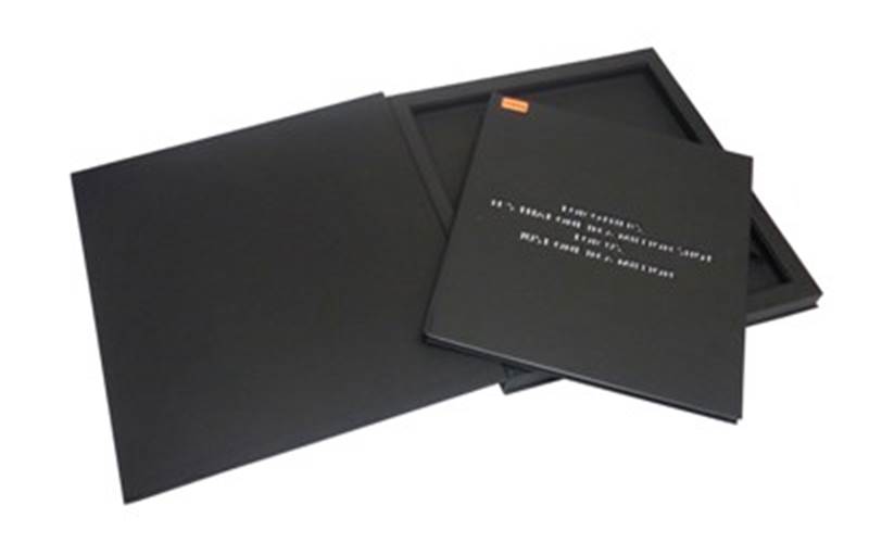 LUSTRA PRINT PROCESS | Images Bazaar catalogueLength of run: 24,000Art: CMYKPre-Press: Agfa Apogee workflow and Screen CTP systemPress: Ryobi 925 (five-colour + online aqueous coater)Post-Press: Laser cutting on front cover, spot screen printing on catalogue holder steel screw binding and hard case cover with 2.5mm mill board. Laser cut on coverPaper: 160gsm Rendezvous Super White for text and end pages, Leathack Black pasted on mill board for the printed laminated cover