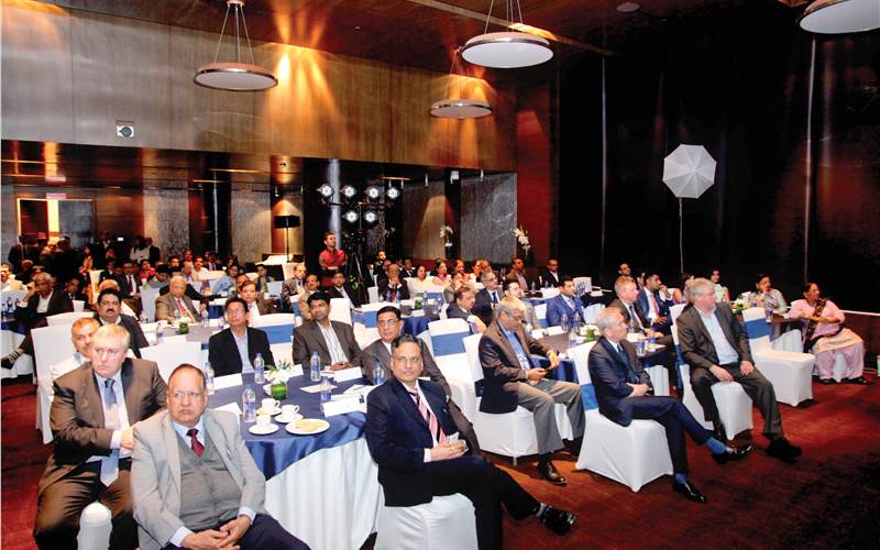 The audience paid heed to the discussion about better communication, best practices, standardisation, and most
vociferously and better rates
