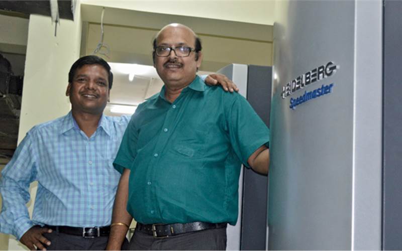 (l-r) Brundaban Behera and BR Nayak of Print-Tech