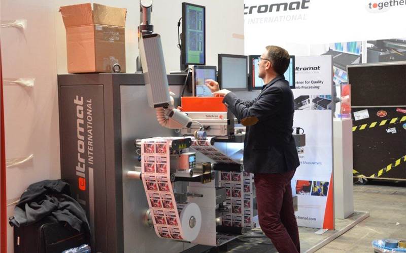 BST’s TubeScan is a smart combination of imaging technology and the stroboscopic principle, which does not only accurately count repeats, labels and missing labels in total and per lane, but it also detects matrix residues across the entire web width. We saw TubeScan running on quite a few machines