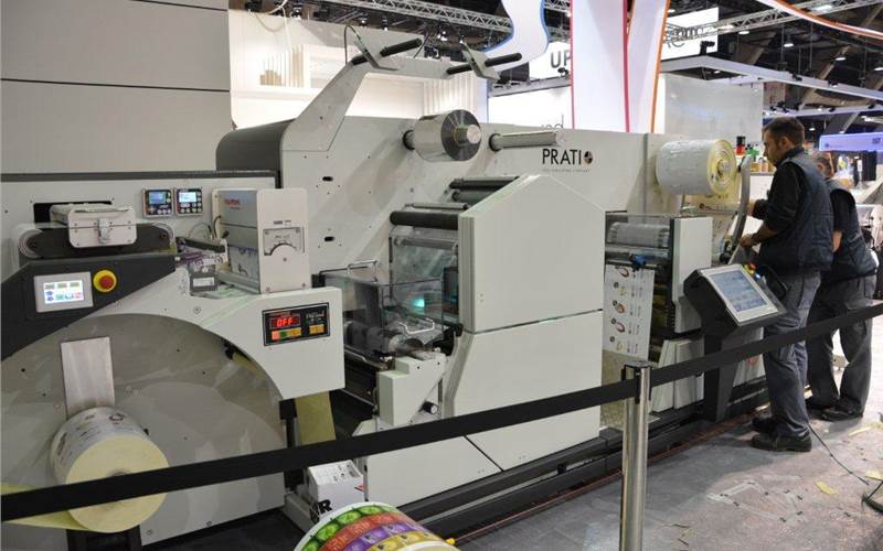 There’s lots of activities at the Prati stand. This is the company’s latest digital finishing solution for labels, though still in a prototype stage. We were trying to locate a certain Nirav Shah of Letra Grafix, who is a Prati loyalist