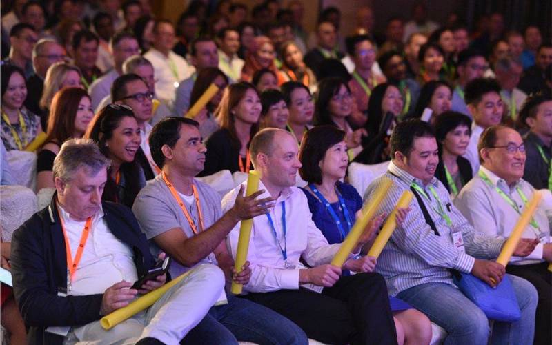 The Dscoop event offers education and networking opportunities for Indigo users, including business owners, sales teams, technical and operational experts, as well as label and packaging specialists