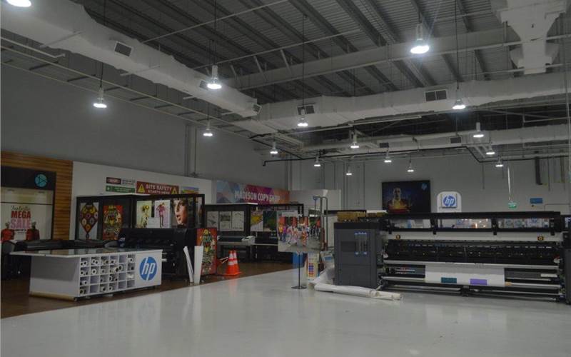 The COE is an HP boutique in the true sense. It houses the entire range of Indigo series among other machines along with its applications by HP