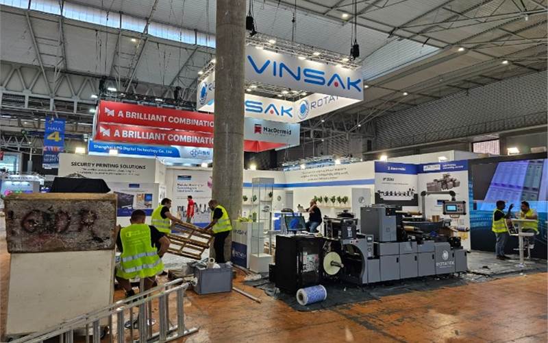 Vinsak and Rotatek spotlight hybrid and offset-flexo presses for short and medium runs, emphasising flexibility, automation and print quality for converters