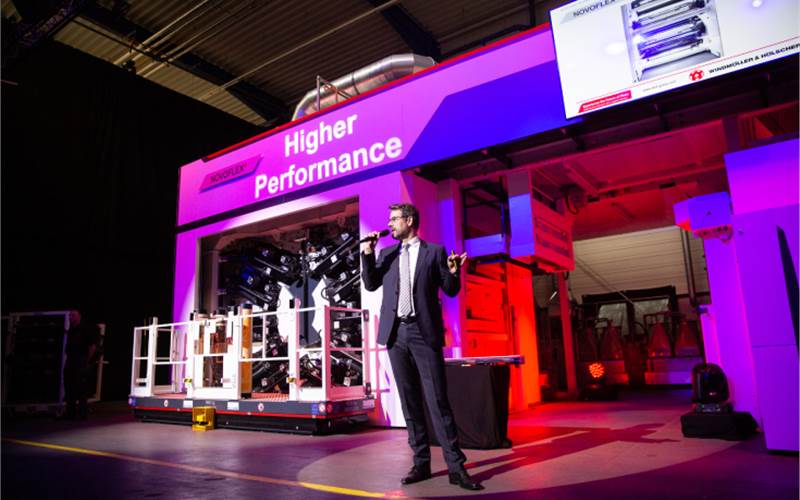 W&H launches Novoflex II at open house