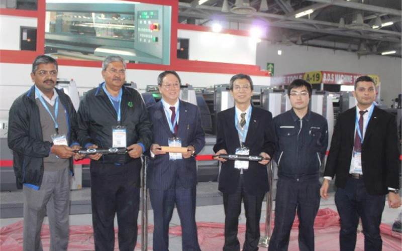 PrintPack 2019: Provin unveils Smart Glass remote service module for RMGT presses