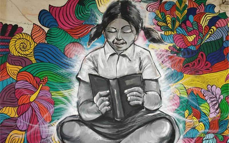 Picture Gallery: A railway station that looks like an art gallery