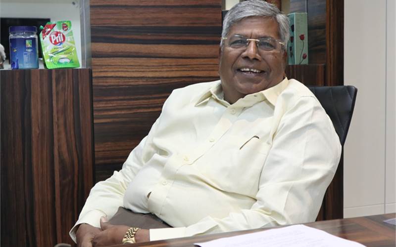 RV Maheshwari: From canvasser to packaging major - The Noel D'Cunha Sunday Column
