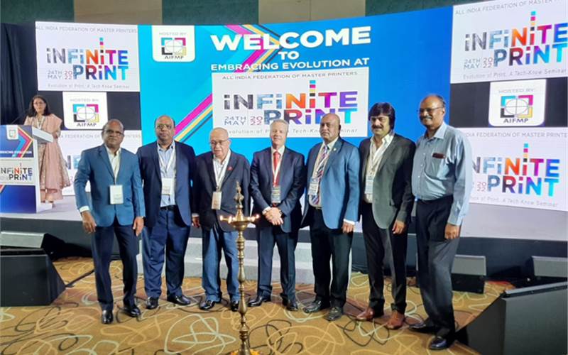 Infinite Print seminar discusses the road ahead